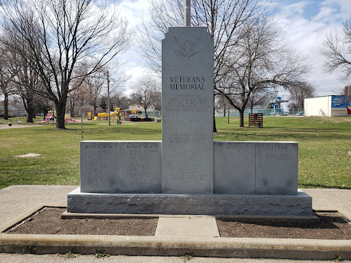Veterans Memorial - Le Sueur