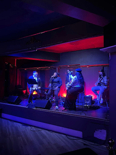 Paradise Creative Arts & Entertainment Social Lounge Gallery - United States