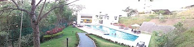 Photos of Bosques de Escaz&uacute;