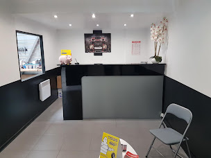 Photo n°25 de Carrosserie Moderne 91 à Égly (Service de réparation de pare-brise)