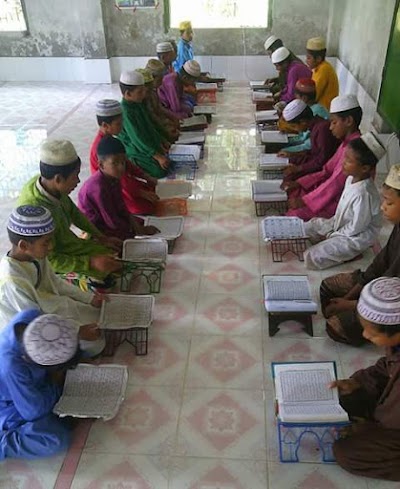 Photos of Gazipur Madrasha Jame Masjid