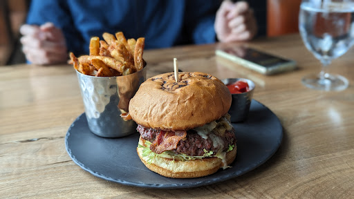 Lone Eagle Grille - Visual