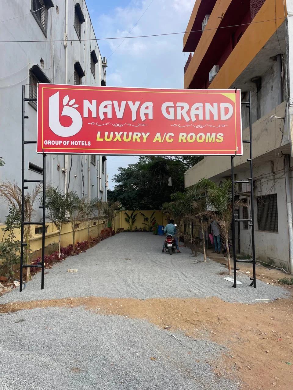 Hotel Navya Grand Medchal