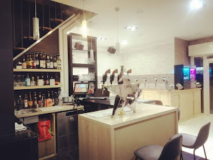 Photo n°5 de L'Apéro Folies, Bar à bières & Bar à Ambiance à Epagny Metz-Tessy (Bar à bières)