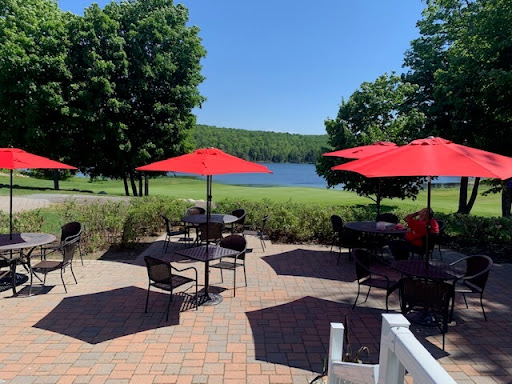 Putter's Restaurant at Stone Ridge Golf Course - Thumbnail