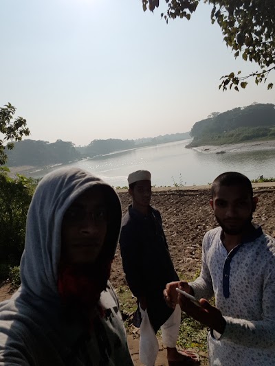 Photos of Shankho Nodi Ghor