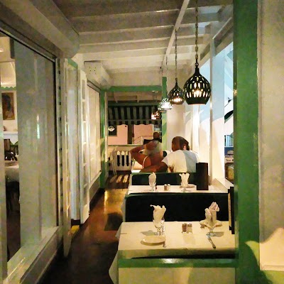 Photos of Hemingways Caribbean Cafe