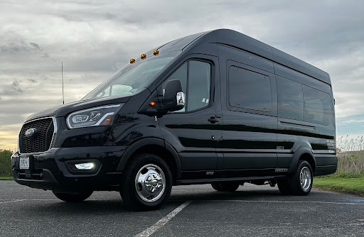 Hamptons Bus Rental - Thumbnail