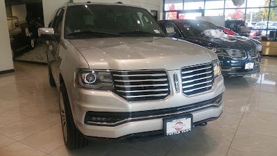Photos of Tuttle-Click Ford Lincoln