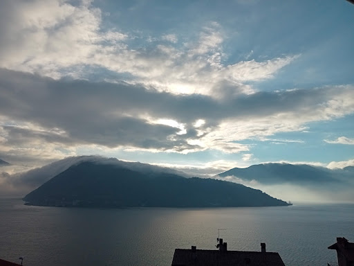Parcheggio di via Vesto, Marone - Thumbnail