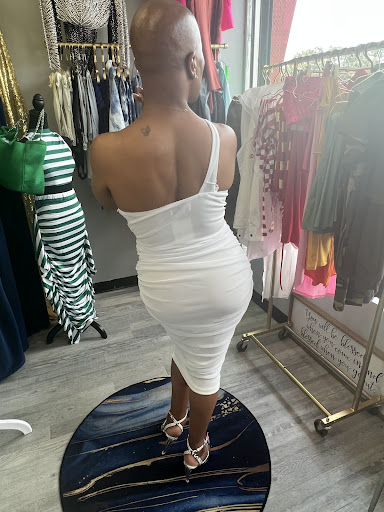 Styled2aTee Boutique LLC - Thumbnail
