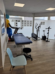 Photo n°2 de Kinésithérapeute Santé Giraudeau Pauline Perrot Alexia Berthou Loïc Lambert Thibaut à Le Folgoët (Ostéopathe)