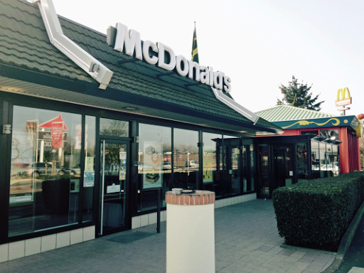 Photo 8 - Burger King