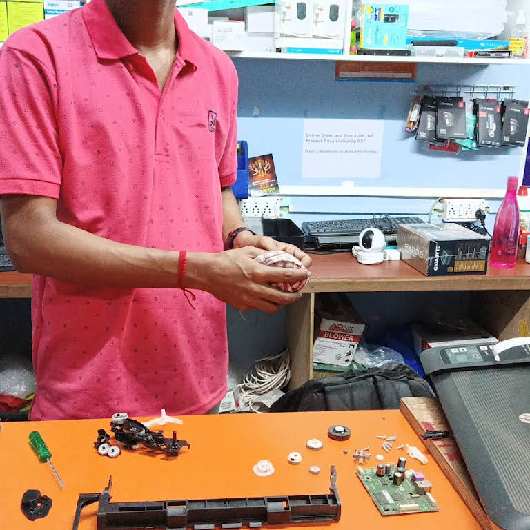 Laptop and Computer Repair Services in Kolkata at TM Technology