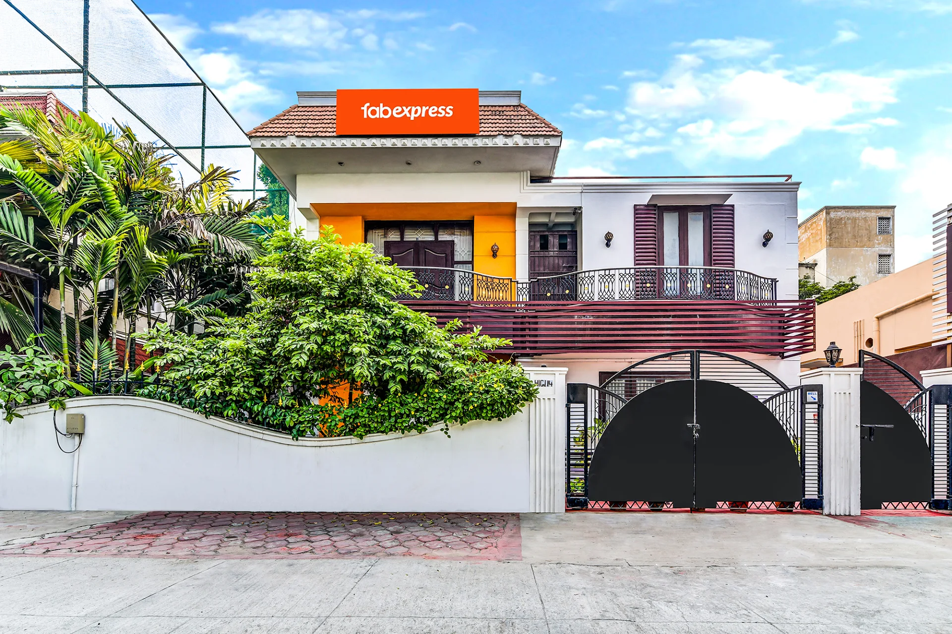 FabExpress Nestlay Rooms - Hotel in Mogappair, Chennai