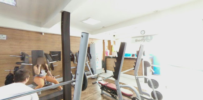 Comentários e avaliações sobre Academia Body Move Catete