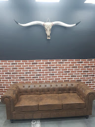 Photo n°3 de KARBEN BARBER Malo Terminus à Dunkerque (Salon de coiffure)