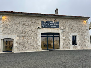 Photo n°4 de La Grange Beauté à Nieuil (Salon de coiffure)