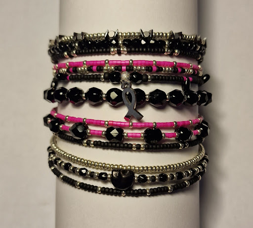 BLACK BIJOUX - Thumbnail