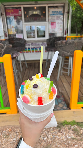 Tiny’s Snow Cones - Visual