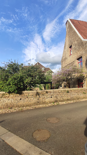 Porte de ville de la forteresse médiévale de Rougemont