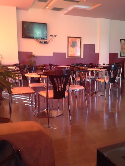 Photos of Maxhelaku Bar-Kafe