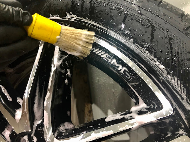 Opinii despre Sofia Shine Detailing Studio în София - Автомивка