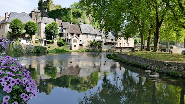 Ségur-le-Château