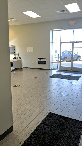 Hertz Car Rental - Hicksville - West John Street HLE - Thumbnail