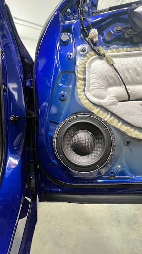 MEGA Car Audio - Visual