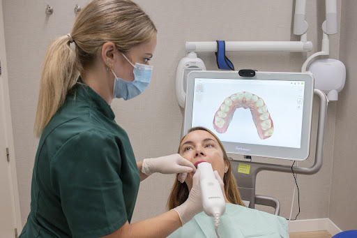 Clínica Dental Milenium Segovia - Sanitas - Thumbnail