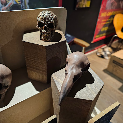 Seven Crows Gallery - United Kingdom