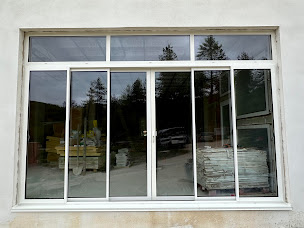 Photo n°9 de Idealuminium à Labastide-Marnhac (Magasin de stores et de rideaux)