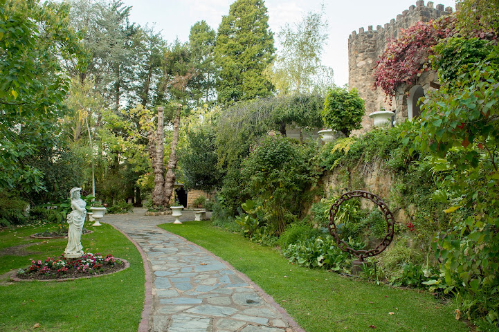 The Manor Basket Range by null