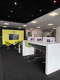 Photo n°30 de Renault Créteil - Groupe Autosphere à Créteil (Service de remorquage)