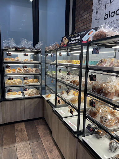 85°C Bakery Cafe - Arden Fair Mall - Thumbnail