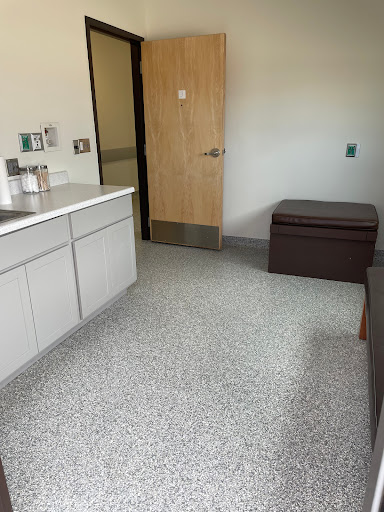 Longmont Small Animal Hospital - Thumbnail