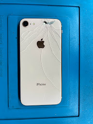 Photo n°5 de Reparphone29 à Carhaix-Plouguer (Service de réparation de téléphones)