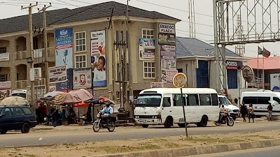Photos of Emmado Plaza