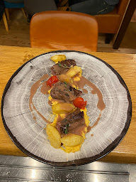 Photo n°2 de Le Refuge du Lioran à Laveissière (Restaurant)