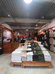 Photo n°13 de Glisse & Co à Nailloux (Magasin)