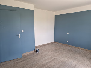 Photo n°19 de Art'Couleur artisan peintre à Marthon (Service de pose de parquet)