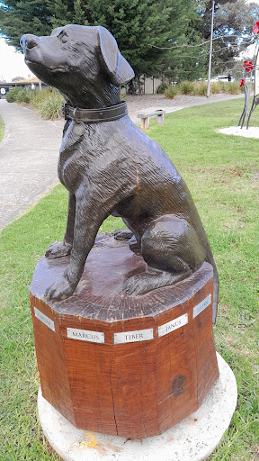 Greensborough War Memorial Park - Thumbnail