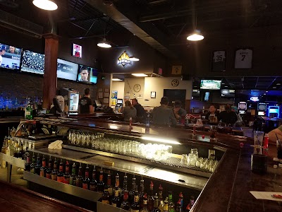 Rookies Sports Bar & Grill