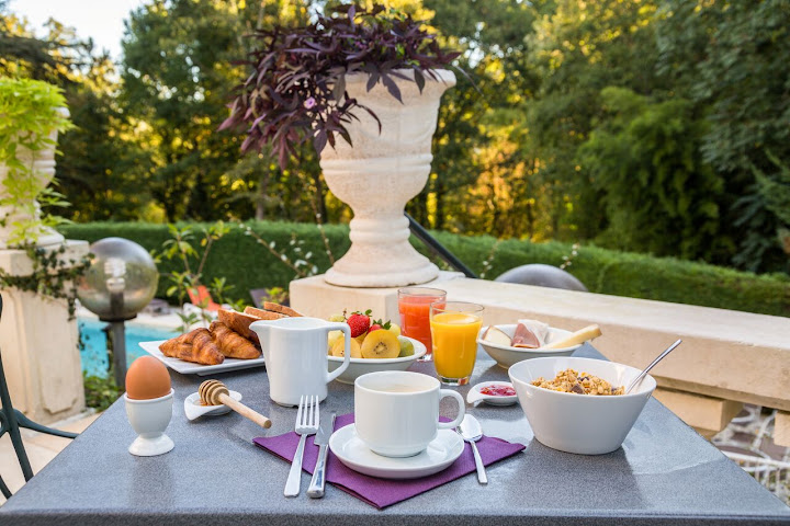 La Restaurant du Château des Reynats by null