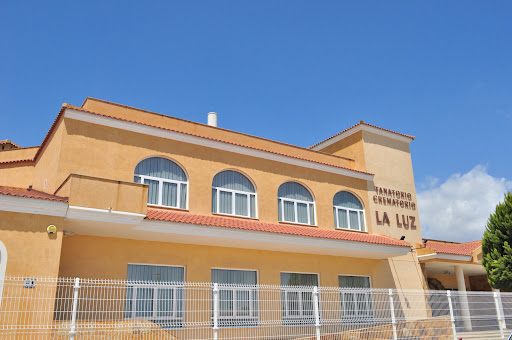 Tanatorio Crematorio La Luz - Grupo ASV Servicios Funerarios