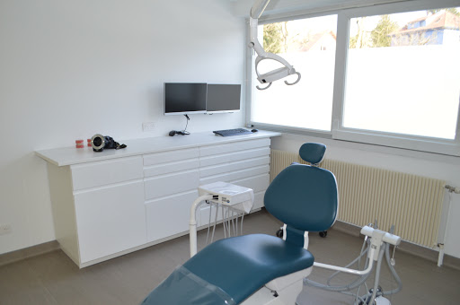 Dr Sophie Stolz - Spécialiste en Orthodontie - Thumbnail