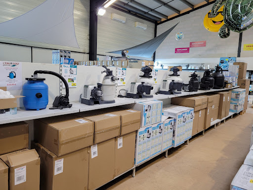 Photo de L'Eau Cost Piscine Limoges à Saint-Maurice-les-Brousses (87800)