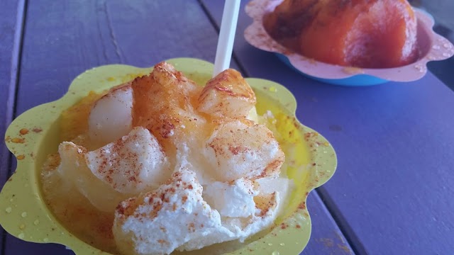 Ululani's Hawaiian Shave Ice