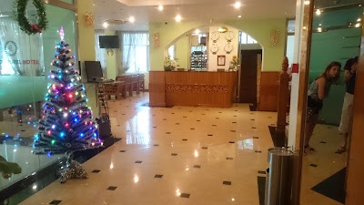 Photos of Grand Laurel Hotel